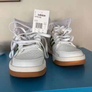 Adidas Mens White Sneakers with Green Stripes